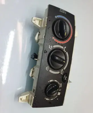 Renault Megane I Climate control unit 663391J 102043
