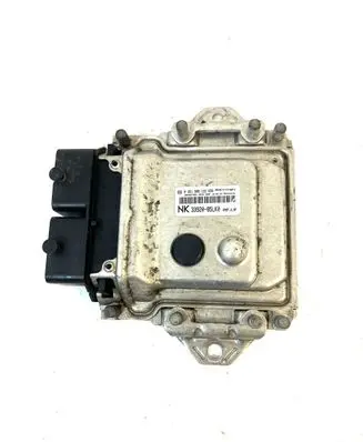 Opel Agila B Engine control unit/module 3392085LK0 0261S08122