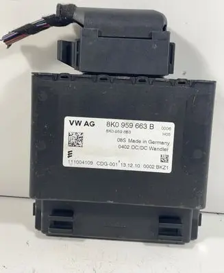 Audi A4 S4 B8 8K Voltage converter/converter module 8k0959663b