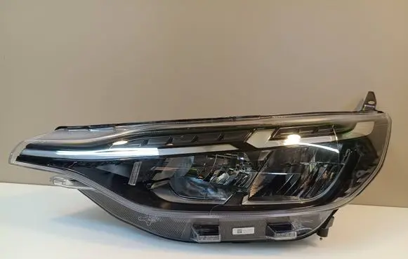 Ford Transit Custom II Headlight/headlamp