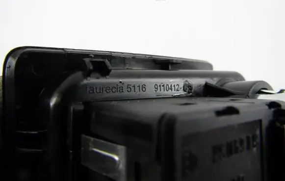 BMW 1 E82 E88 Other switches/knobs/shifts 9110412