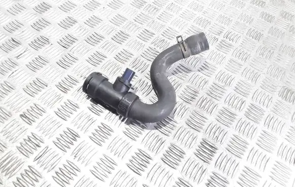 Skoda Superb B5 (3U) Engine coolant pipe/hose 8D0121049A