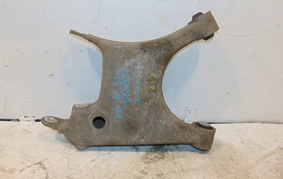 BMW 5 E39 Rear upper control arm/wishbone 11051091486