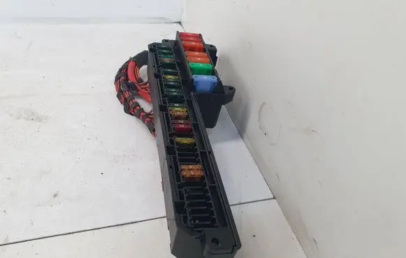 BMW 5 E60 E61 Fuse module 6114695733002
