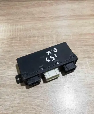 BMW 5 E39 Door control unit/module 6904254