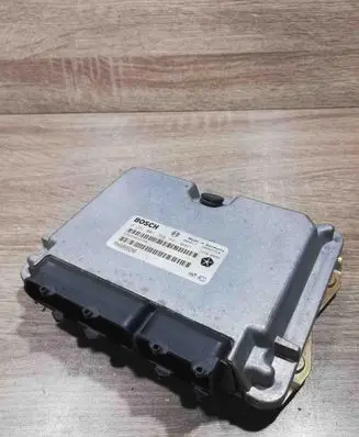 Chrysler Voyager Engine control unit/module ECU P04686662AB 0281001768