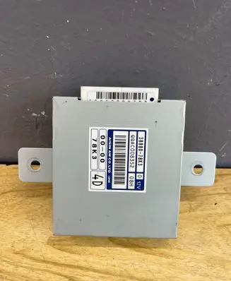 Suzuki Grand Vitara II Gearbox control unit/module 3888078K3