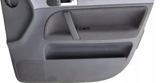 Volkswagen Touareg I Front door card panel trim 7L6867012031
