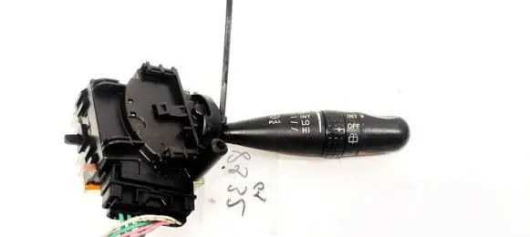 Toyota RAV 4 (XA20) Wiper control stalk