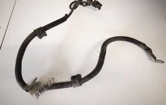 Toyota Yaris Positive cable (battery) 