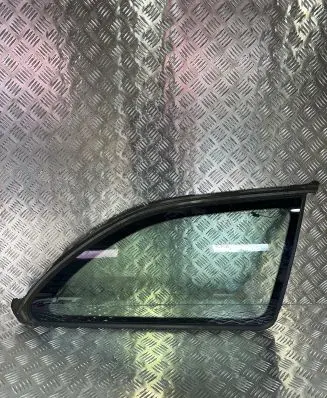 Skoda Octavia Mk2 (1Z) Rear side window