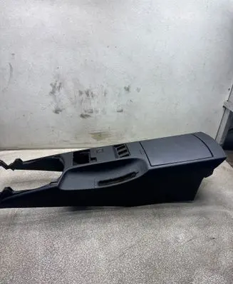 Nissan 350Z Armrest 68924cd000