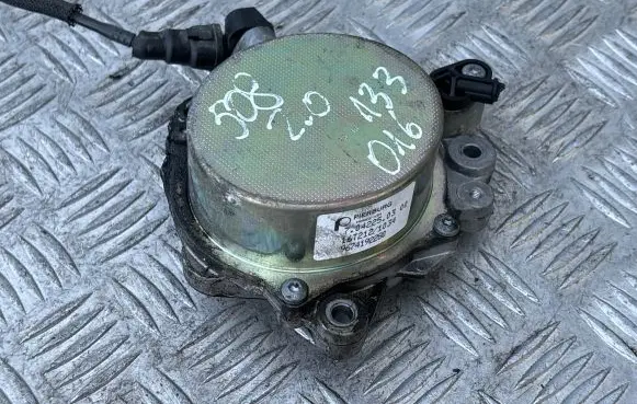 Peugeot 508 RXH Vacuum pump 9674192280 7042250300 16T2121034