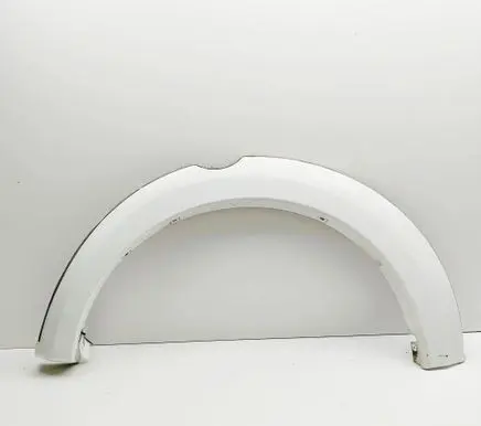 Mitsubishi L200 Rear arch trim 7407A399 7407A273ZZ