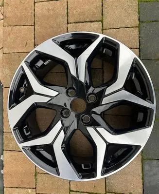 Ford Ecosport R18 alloy rim 