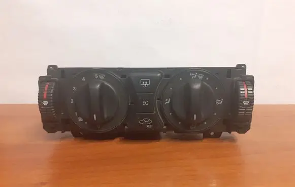Mercedes-Benz E W210 Interior fan control switch 9140010317 2108302885