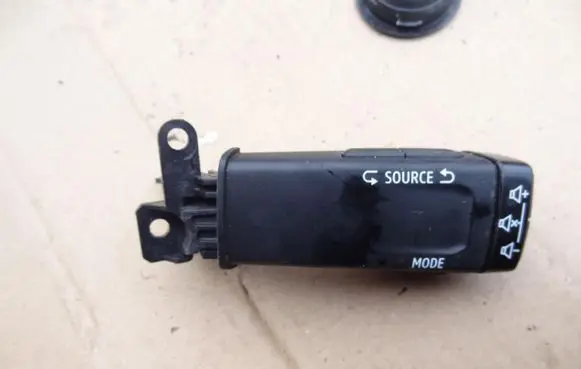 Renault Clio V Head unit multimedia control 255520099R