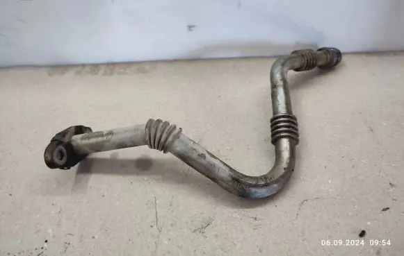 Renault Megane II Turbo turbocharger oiling pipe/hose