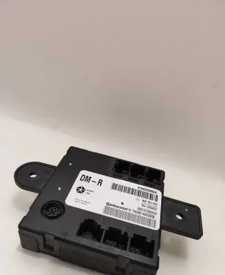 Chrysler Pacifica Sliding door control unit/module 68225096AE A2C7475250500