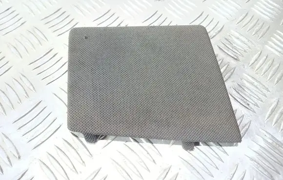 Side speaker trim/cover