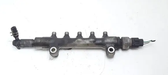 Subaru Impreza III Fuel main line pipe