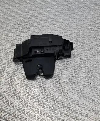 Peugeot 308 Tailgate/trunk/boot lock/catch/latch 9804762080 000387C1 030613