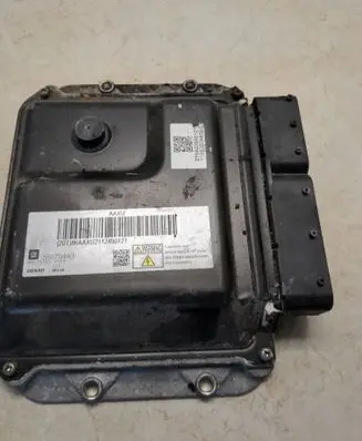 Opel Astra H Engine control unit/module 55579443