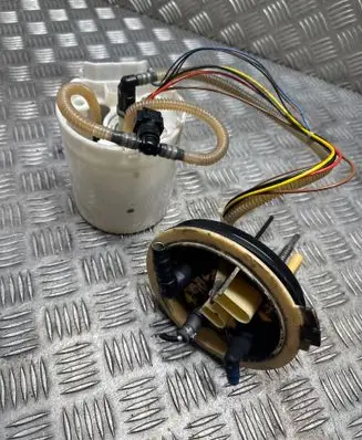 Seat Alhambra (Mk2) In-tank fuel pump 7N0919050G