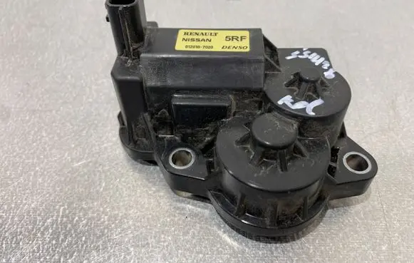 Mitsubishi Outlander IV Intake manifold valve actuator/motor 0120107020