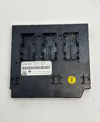 Skoda Octavia Mk2 (1Z) Comfort/convenience module 1K0937087K 5DK09656 5DK00965506
