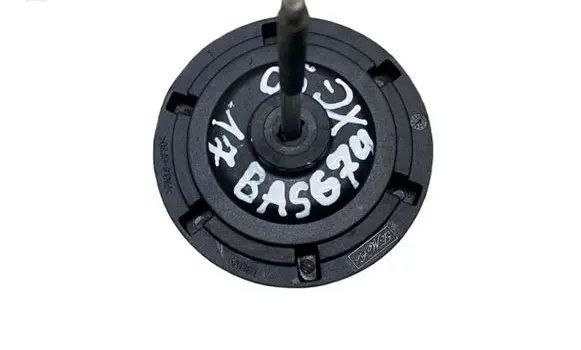 Volvo XC90 Spare wheel bolt D3L5A