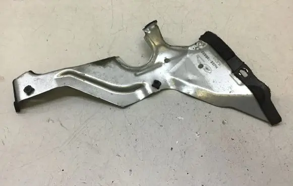 Jaguar E-Pace Other engine bay part HJ3210B832AA