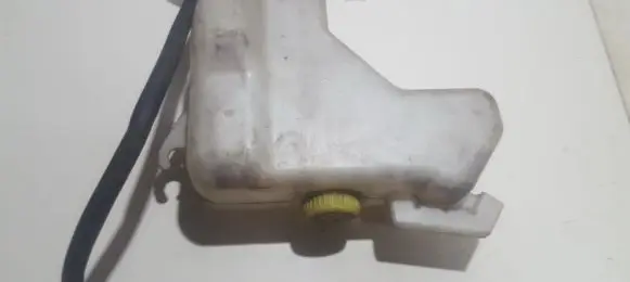 Nissan Almera Coolant expansion tank/reservoir