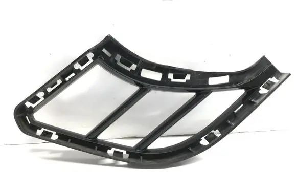 BMW 4 G22 G23 G24 G26 Front bumper lower grill 8081682 15857711