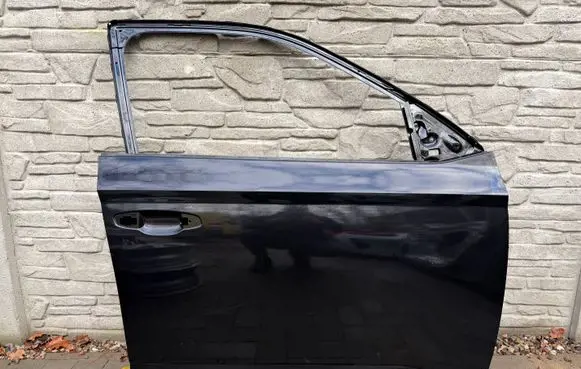 Skoda Fabia Mk3 (NJ) Front door 6V0831600