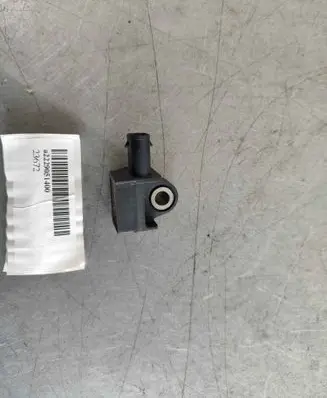 Mercedes-Benz C AMG W205 Airbag deployment crash/impact sensor a2229051400