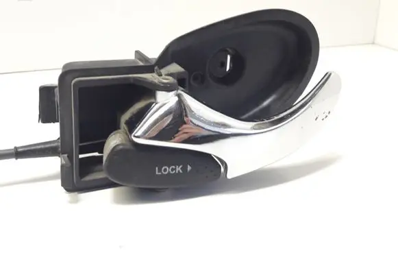 Rear door interior handle