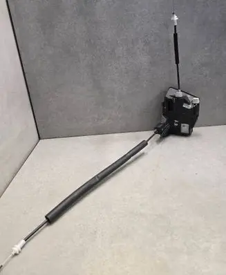Jaguar I-Pace Front door lock J9D3203A29DF
