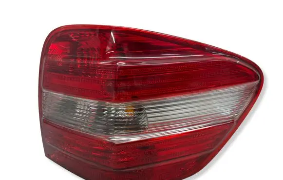 Mercedes-Benz ML W164 Rear/tail lights 404102R