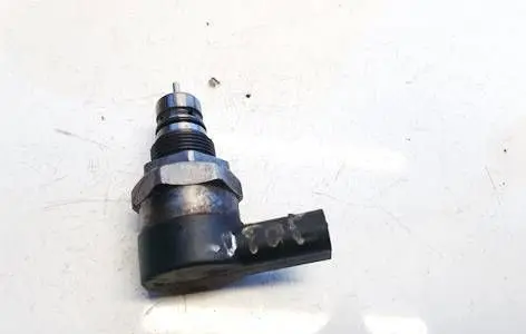 Skoda Superb B6 (3T) Fuel pressure sensor 0281002859 057130764h