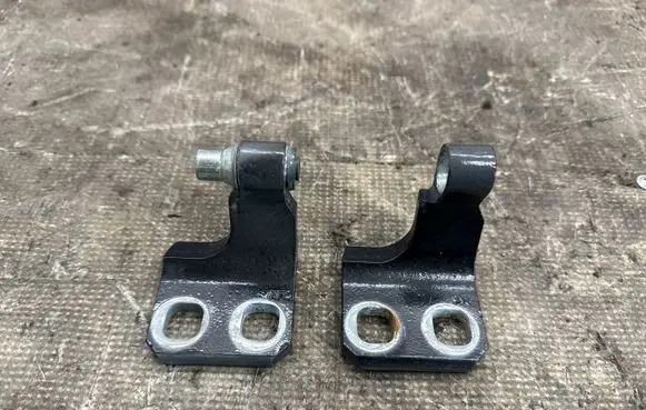 Alfa Romeo Stelvio Front door hinge set 50552723