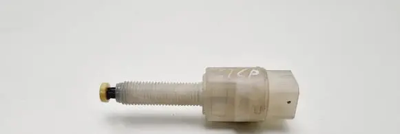 Volkswagen PASSAT B5 Brake pedal sensor switch 108886