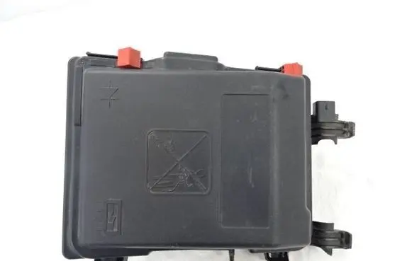 Peugeot 308 Fuse box set 9678633380
