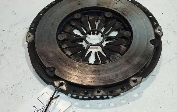 Volvo S60 Pressure plate 30735828