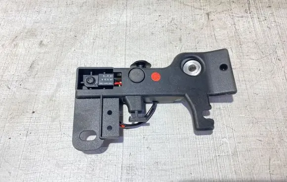 Mercedes-Benz C W205 Sensor A20582030021