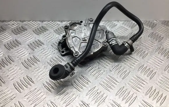 Audi A6 C7 Vacuum pump 03L145100F 03L145100