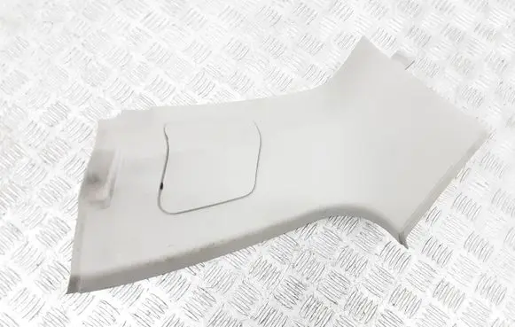 Volvo V50 (D)pillar trim (top) 8641782 8650593