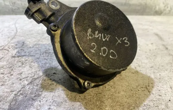 BMW X3 E83 Vacuum pump