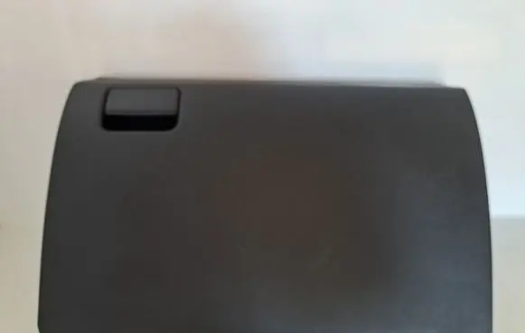 Toyota Avensis T270 Glove box 5555005090 5555005110C0