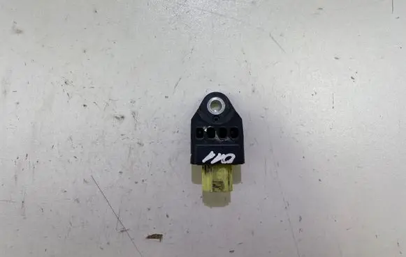 Subaru Impreza III Airbag deployment crash/impact sensor 98231AJ000 161E50E9X